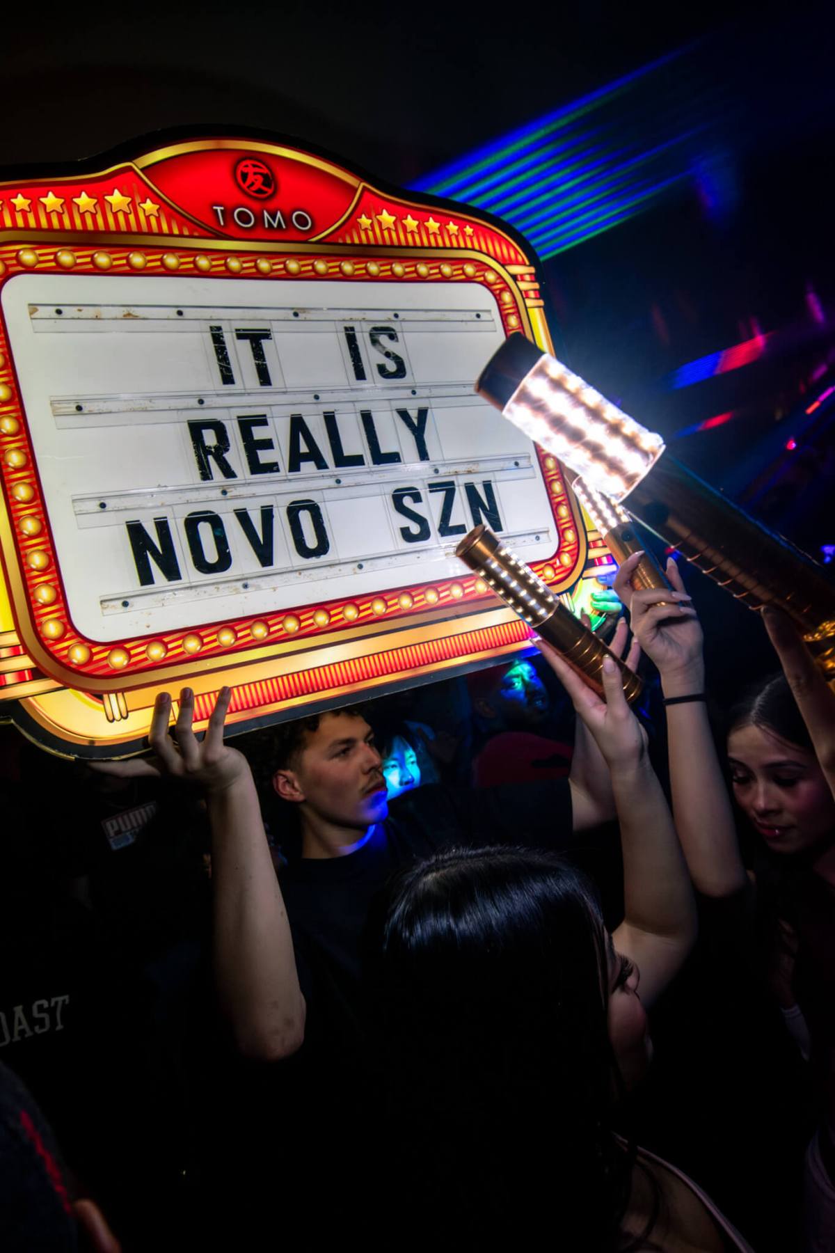 off the decks @ tomo(may&nbsp;2026)